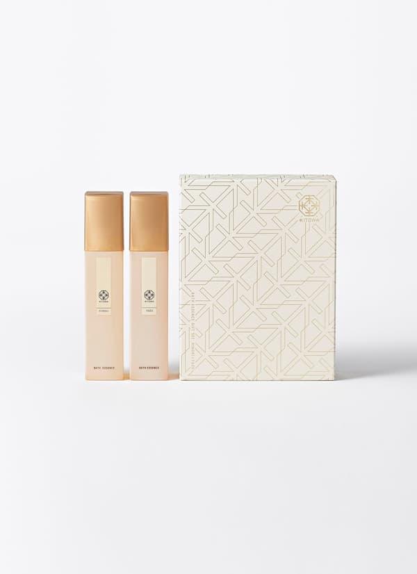 BATH ESSENCE HOLIDAY GOLD Hinoki / Yuzu