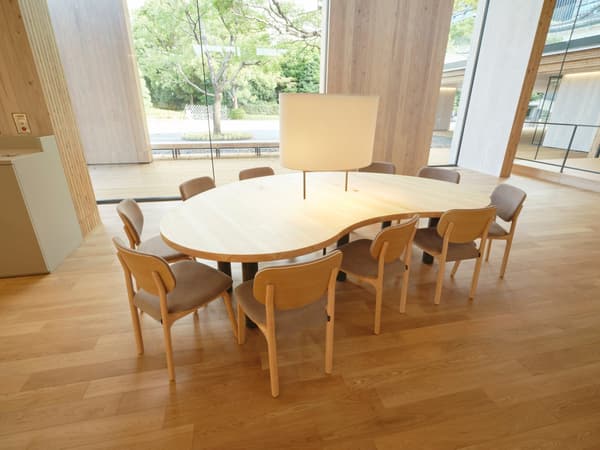 Large hinoki table inside the store