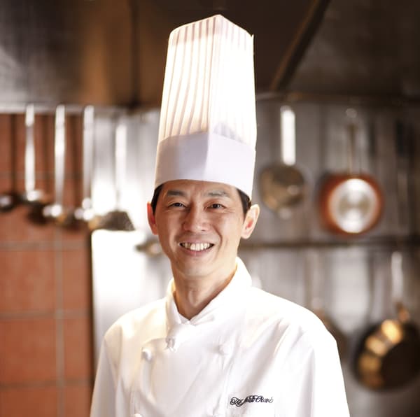 벨라 비스타의 사이토 신타로 총괄 셰프