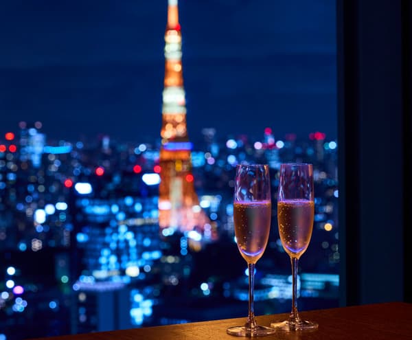 可欣赏东京塔夜景的座位