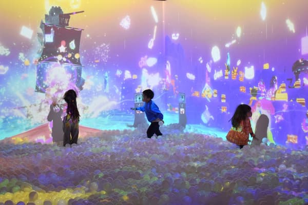 ZABOOM JOURNEY ball pool