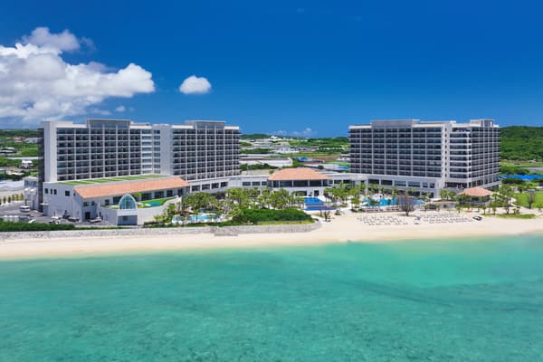 류큐 호텔 & 리조트 나시로 비치 외관