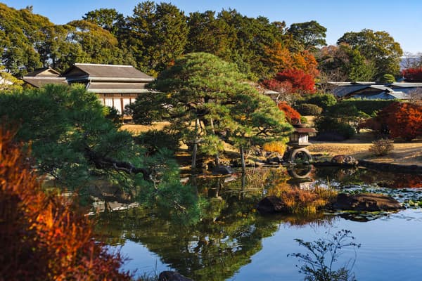 El jardín japonés en otoño