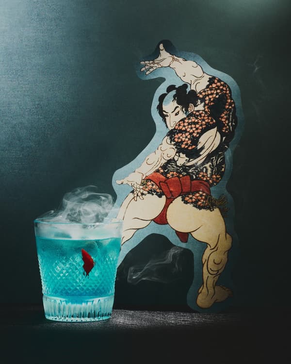Dual Spirit, a cocktail inspired by Utagawa Kuniyoshi's warrior print Tengan Isobei Yasha Arashi