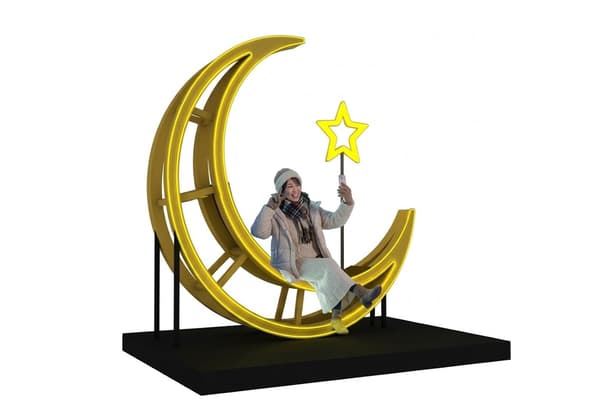 The Moon Bench photo spot on 7F