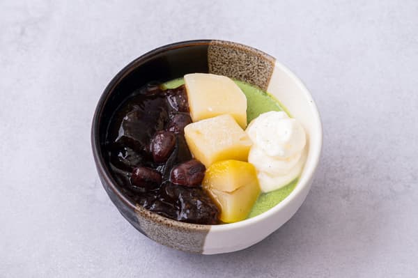 奶油麻糬與咲ほこれ抹茶布丁佐雪酪