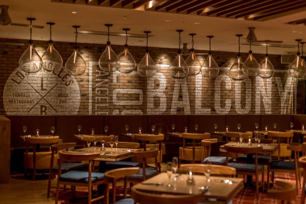 Los Angeles balcony Terrace Restaurant & Moon Bar
