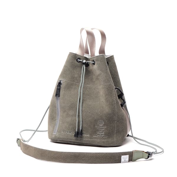 LOS ÁNGELES – GRIS