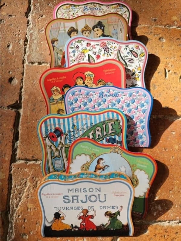Sewing and embroidery needle set