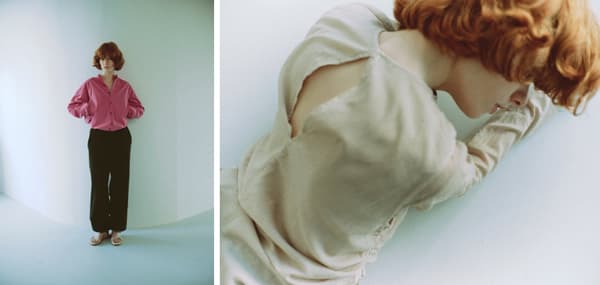 SOMEYA SUZUKI Left) High-pocket stand-collar shirt 43,450 yen, crepe wide pants 49,500 yen, Right) Drawstring blouse 31,900 yen