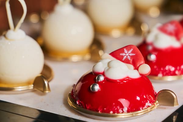 Santa Claus Berry Rare Cheesecake