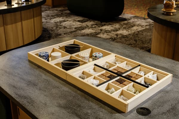 休闲区内的日式甜点