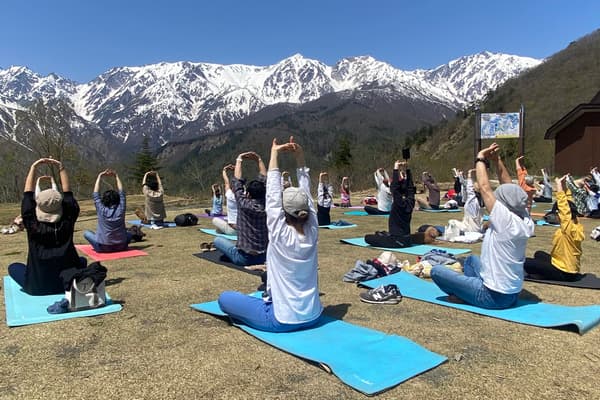 白馬岩岳的登山車運動