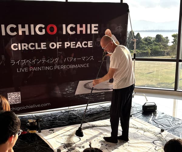 Live painting ICHIGO ICHIE