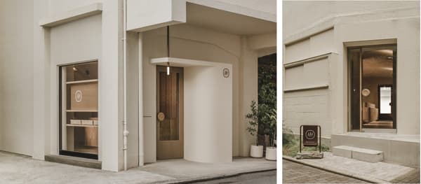 Left: main entrance. Right: entrance on the greenway side