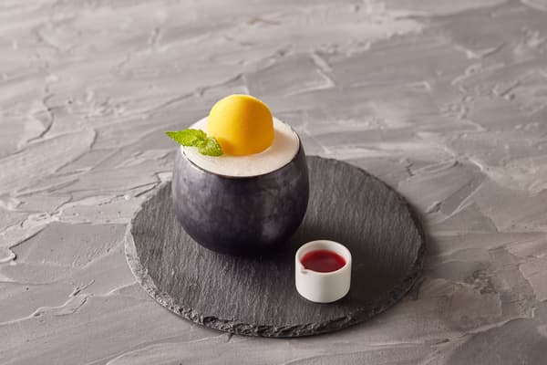 Owakudani Mango Pudding drink set — from ¥1,360 (tax included)