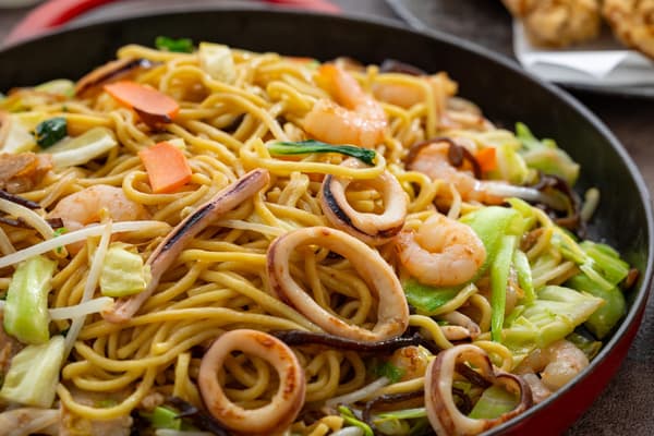 Hokkaido kelp soy sauce seafood yakisoba