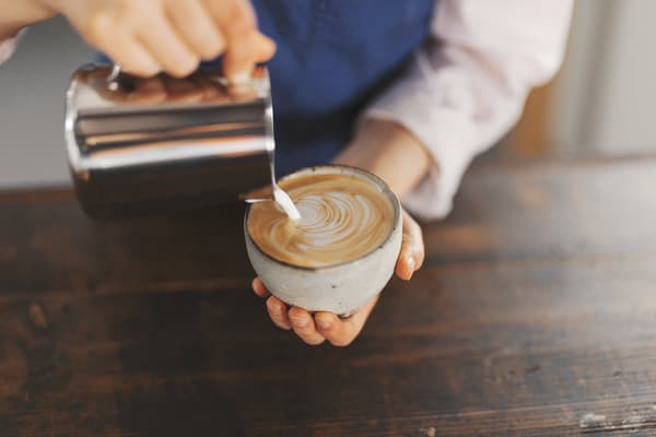 'kadoya'에서 제공되는 ONIBUS COFFEE