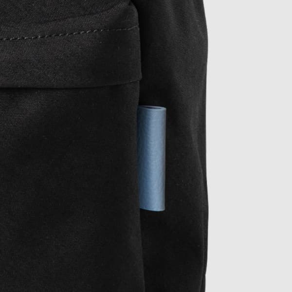 镰仓店限定颜色“黑色×浅蓝色”