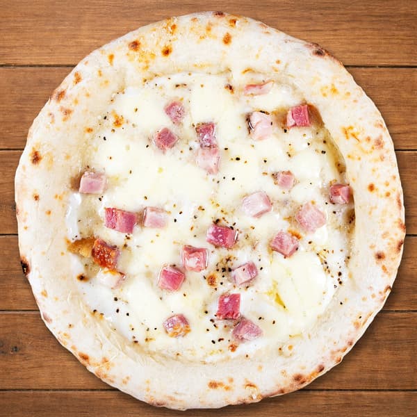 Monte Bianco pizza with ricotta and pancetta