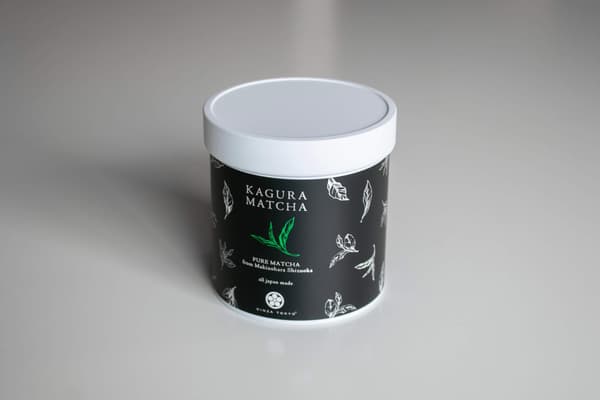 시즈오카 마키노하라산 텐차로 만든 華樂 -KAGURA- 말차