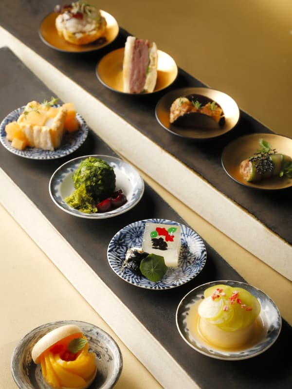 Savories reflecting a Kyoto summer, paired with sweets expressing the forest garden and a sense of coolness