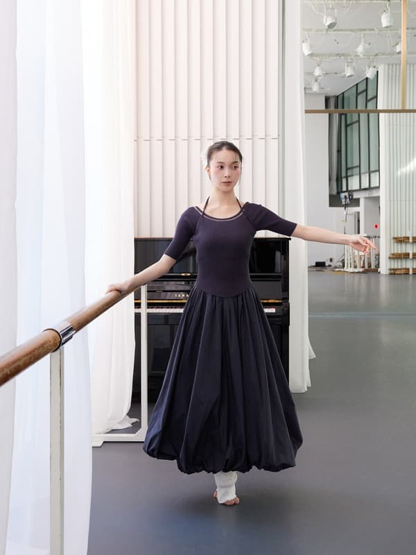 联名针织气球连衣裙