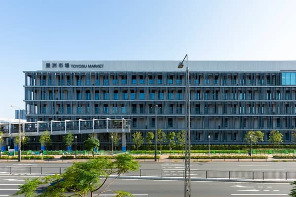 具有温度控制的现代化封闭设施