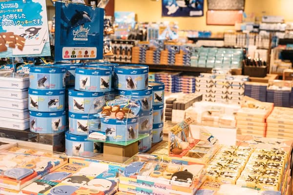 Tienda Laoi con productos de animales marinos