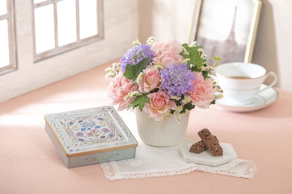 TOKYO FLOWER BOUQUET “巧克力脆”和摆件套装