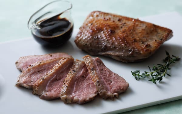 低温慢烤鸭胸肉切片（仅限晚餐）