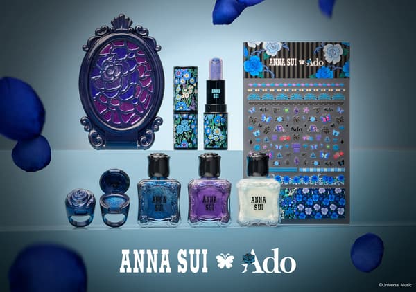 BLUE ROSE SHOW Cosmetics Collection