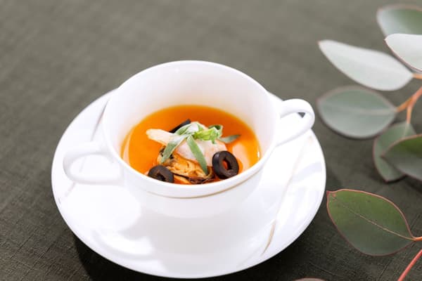 热食选项：马赛风味海鲜皇家冻