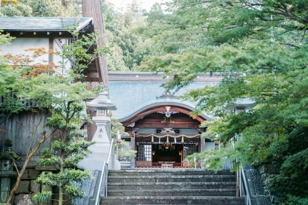 Tomimatsu Shrine grounds