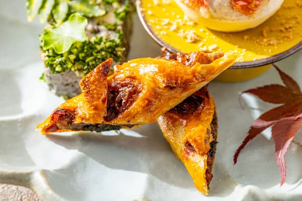Beef hot pot–style spring roll épi