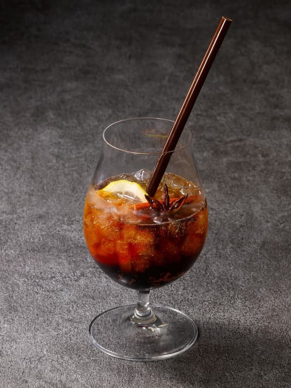 เครื่องดื่มต้อนรับ Enchanted Spice Mocktail