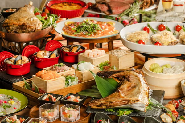 Winter Holiday Dinner Buffet 2026