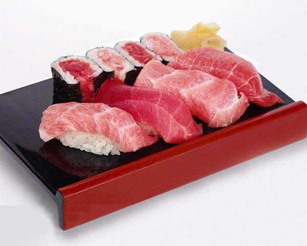 Maguro tuna sushi from 勘太屋