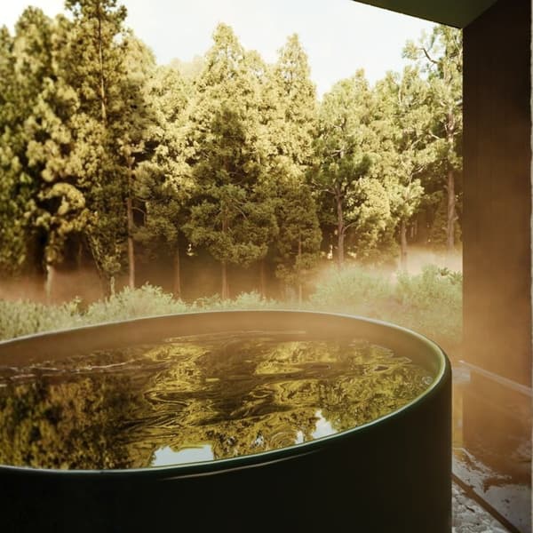 Shigaraki-ware bath
