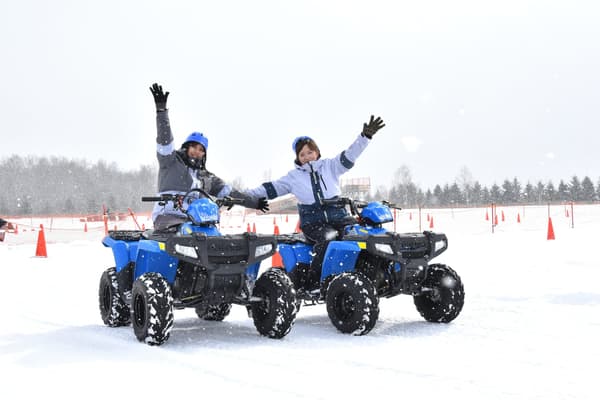 我们还提供包括入场费的套餐。这是一个推荐的冬季旅行计划，您可以随意享受，无需携带任何东西。