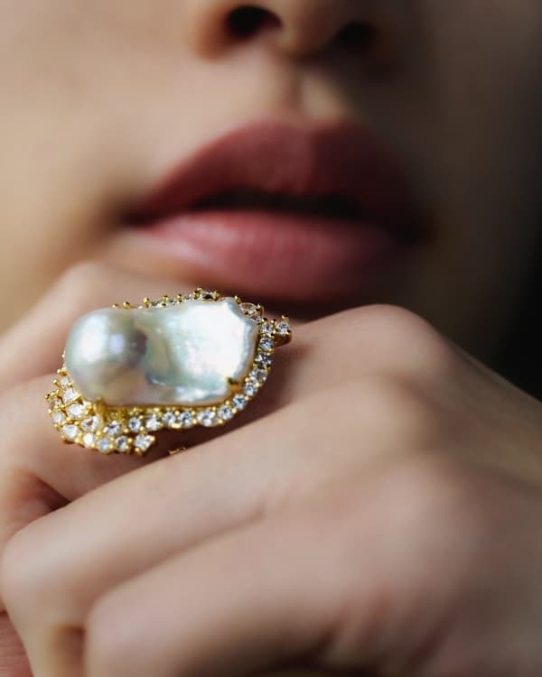 Baroque Pearl Scatter Ring