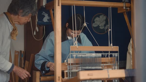Kurayoshi kasuri, with its complex and beautiful patterns tracing back to the late Edo period
