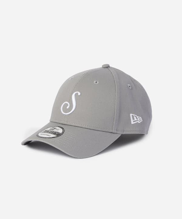 New Era x Saturdays NYC S 로고 캡 그레이
