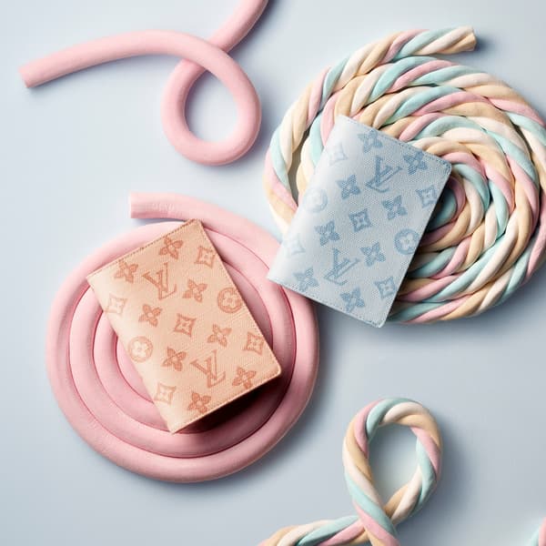 Pocket Wallet LV Charm