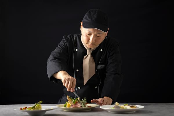 Chef del restaurante Yuhei Ogawa