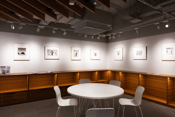 難波 CITY 店植田正治展覽現場