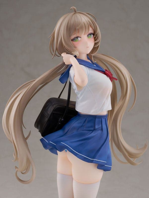 Momoko Uniform Ver. figure image 11