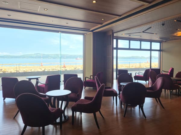 Current view from the 1F lobby