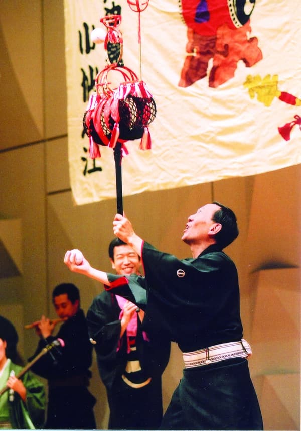 Actuación de Edo Dai-kagura
