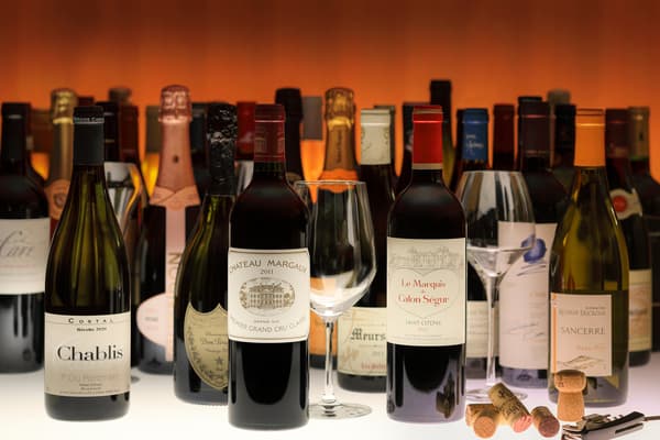 葡萄酒选择图片